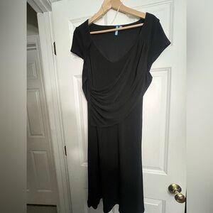 Chic Black Midi Dress